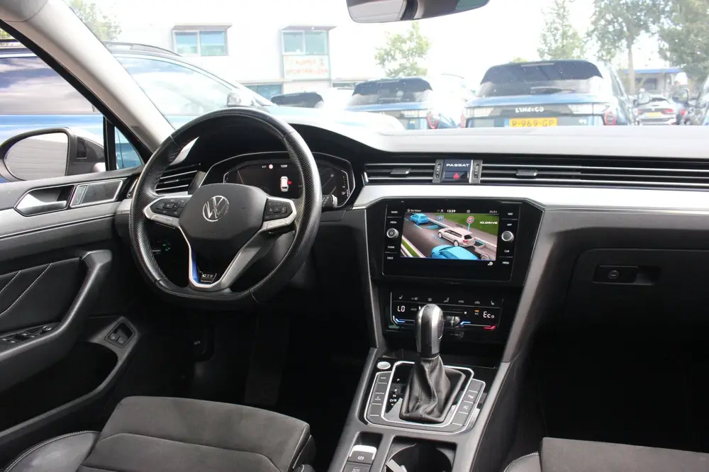Volkswagen Passat Variant 1.4 TSI PHEV GTE Business | Trekha uit 2022, foto 3