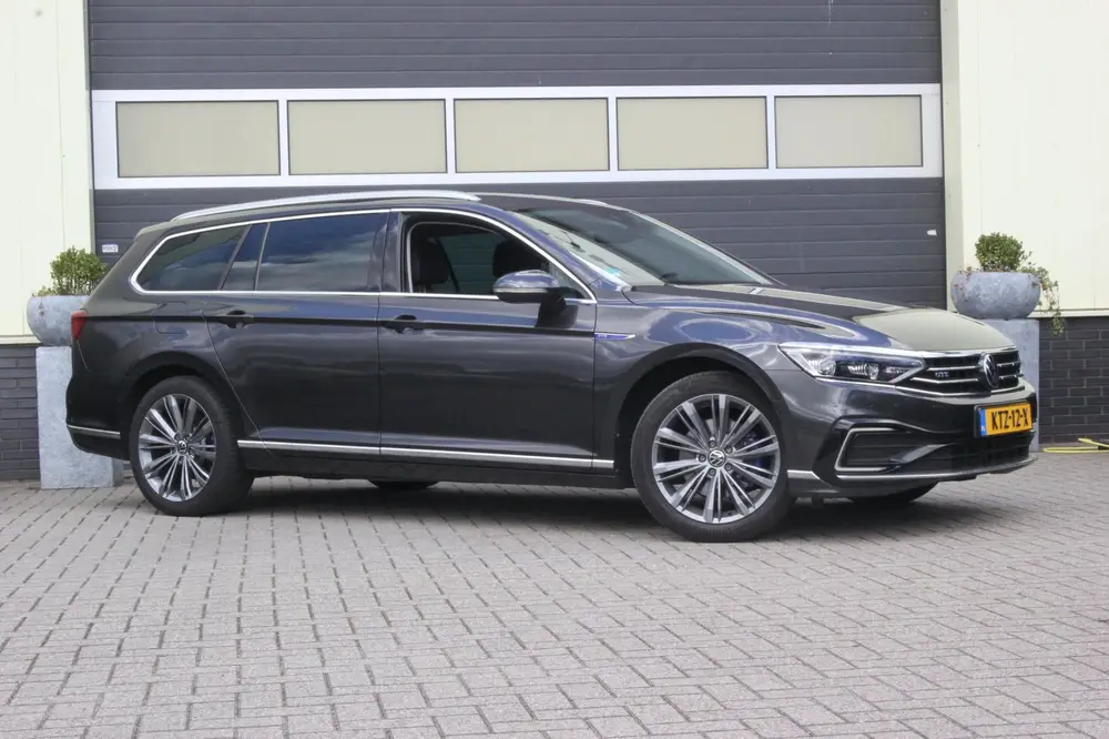 Volkswagen Passat Variant 1.4 TSI PHEV GTE Business | Trekha uit 2022, foto 5