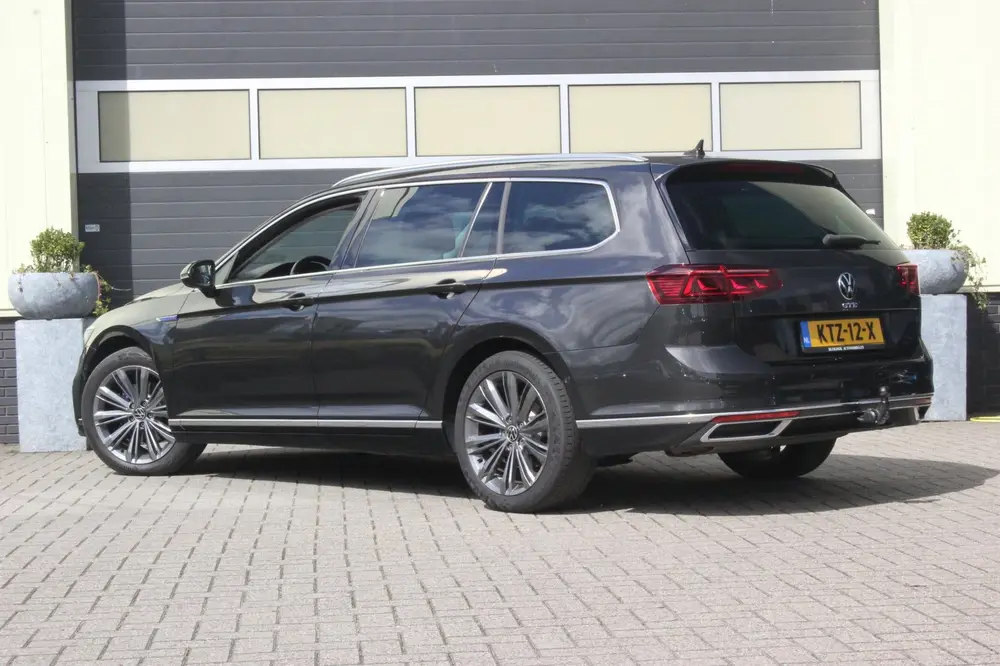 Volkswagen Passat Variant 1.4 TSI PHEV GTE Business | Trekha uit 2022, foto 9