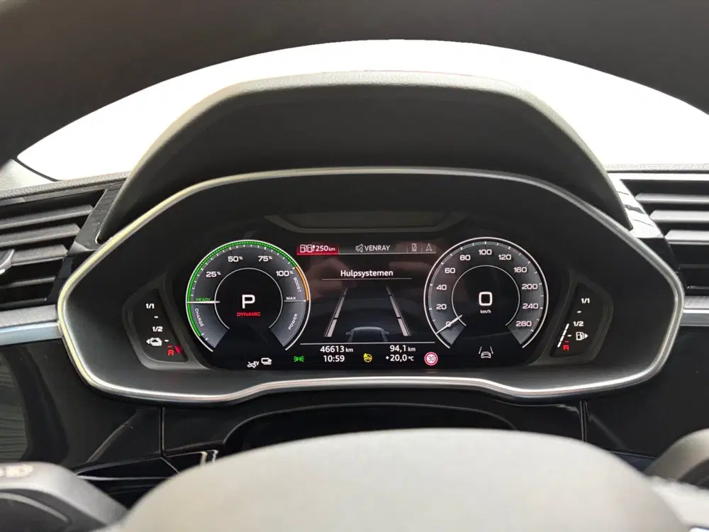 Audi Q3 45 TFSI e S-Line I Trekhaak I Leder I Adap uit 2022, foto 16