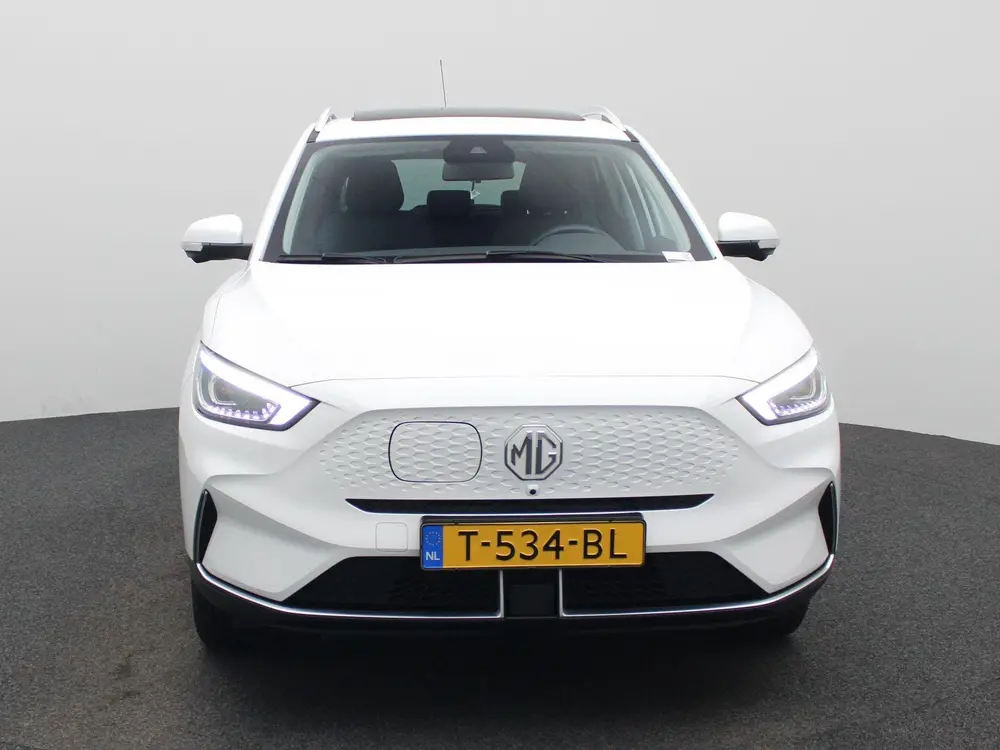 MG ZS Long Range Luxury 70 kWh uit 2023, foto 4