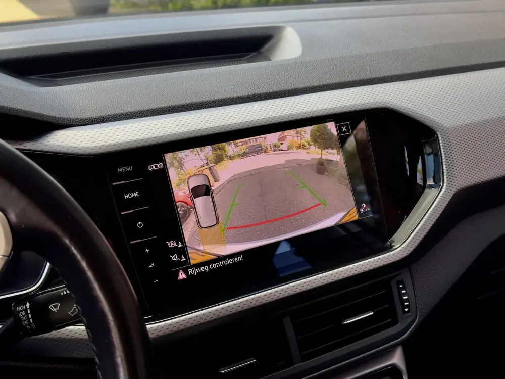 Volkswagen T-Cross 1.0 TSI AUT7 LIFE NAVI CAMERA DIGI-DASH A uit 2022, foto 8