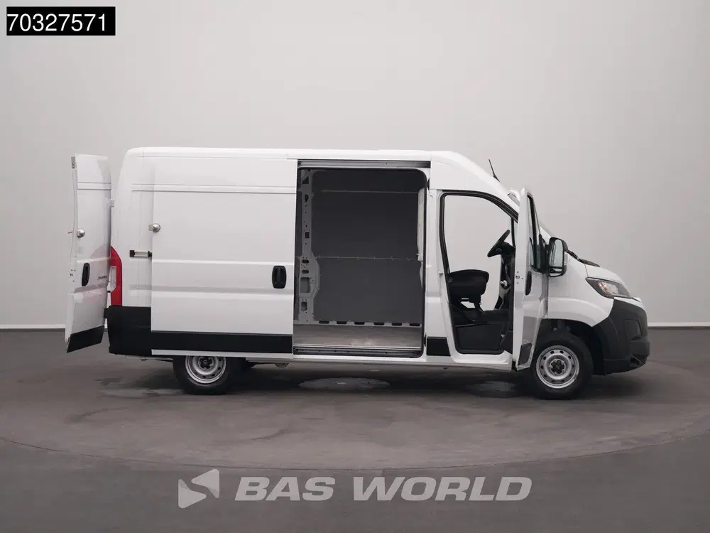 Citroën Jumper Nwe model L2H2 Airco Cruise Parkeersen uit 2025, foto 7
