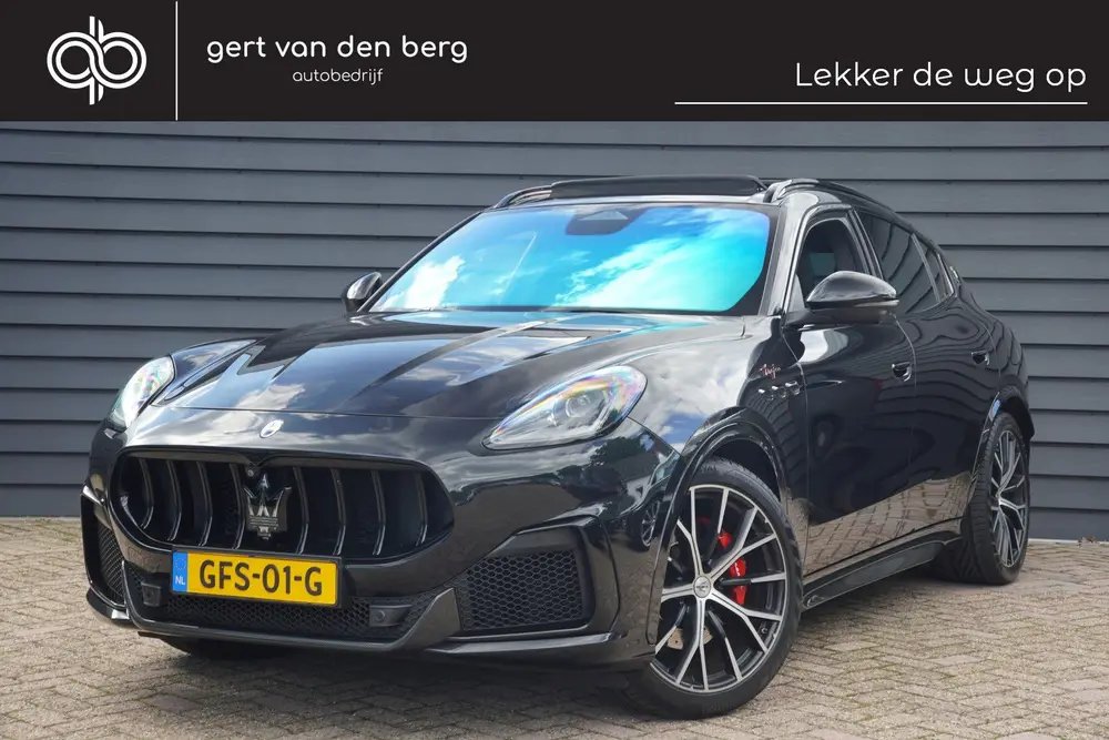 Maserati Grecale 3.0 V6 Trofeo - PANODAK - TREKHAAK - HEAD U uit 2023