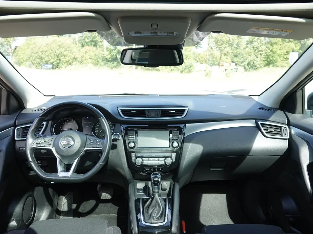Nissan Qashqai 1.3 DIG-T AUT. N-Connecta PANO | LMV | CRUISE uit 2019, foto 15