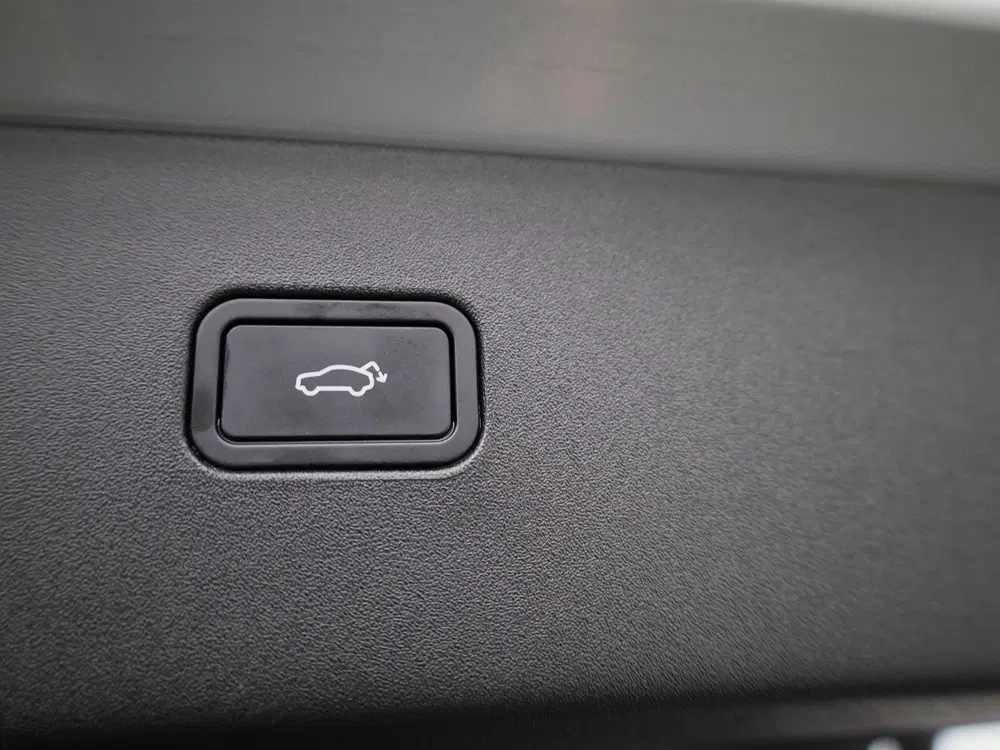 Volvo EX30 Plus 2WD Pure uit 2024, foto 13