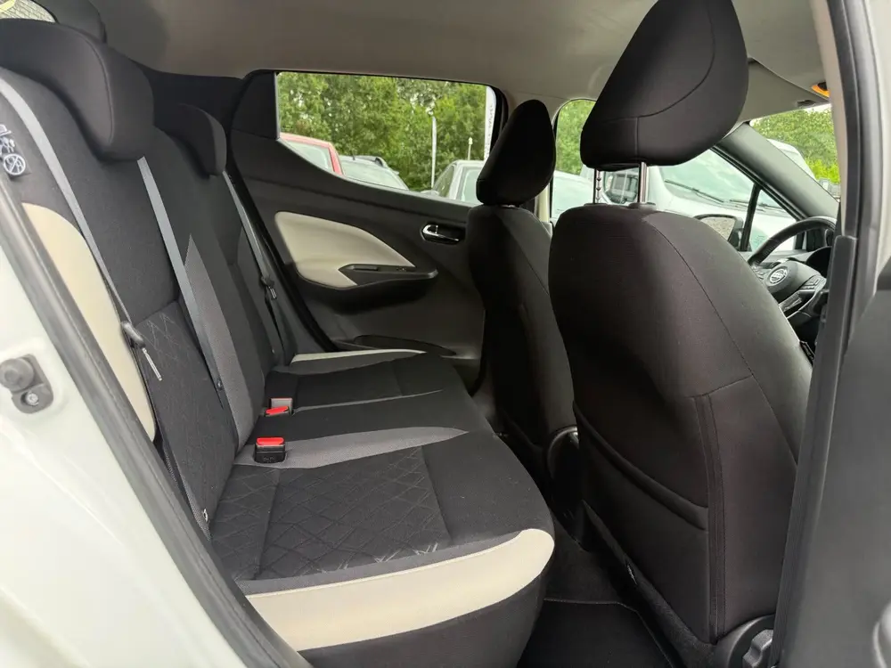 Nissan Micra 1.0 IG-T N-Connecta | 2E EIGENAAR | 3/6 OF 12 M uit 2019, foto 20