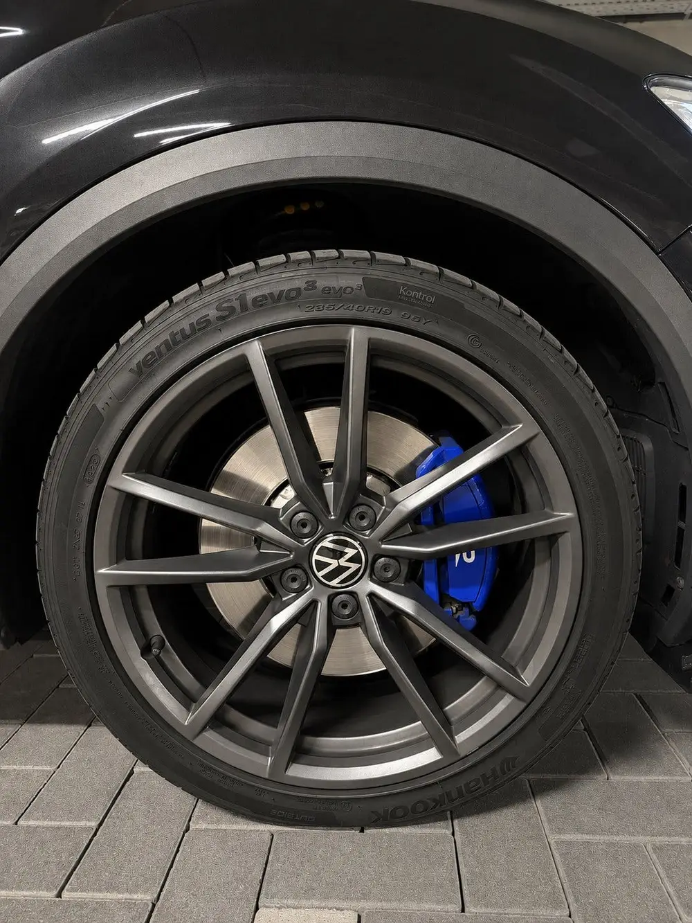 Volkswagen T-Roc R 2.0 AKRA 4Motion 7-DSG 2022 Zwart PANO uit 2022, foto 20