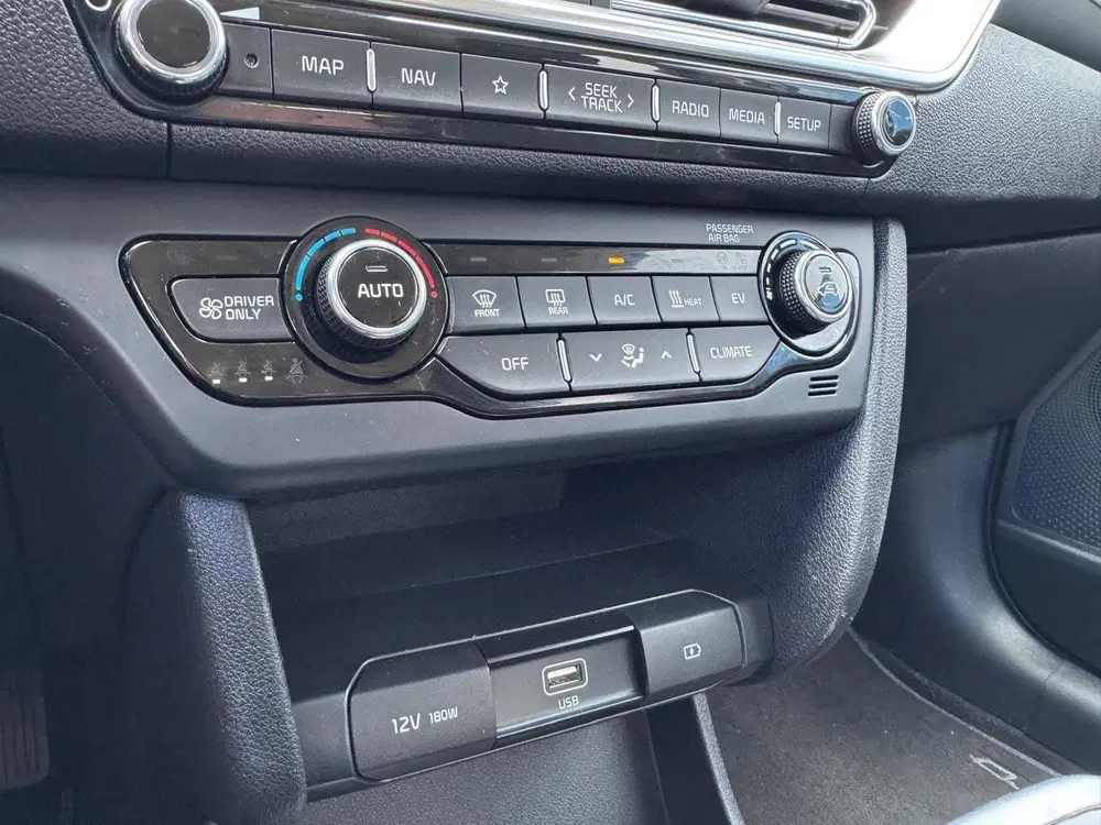 Kia Niro DynamicLine 64 uit 2021, foto 13