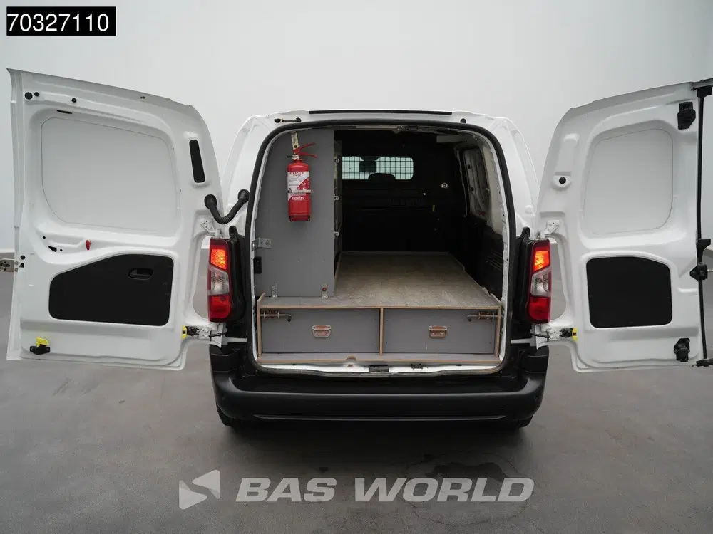 Citroën Berlingo Benzine Automaat L1H1 Navi Airco Cru uit 2020, foto 5