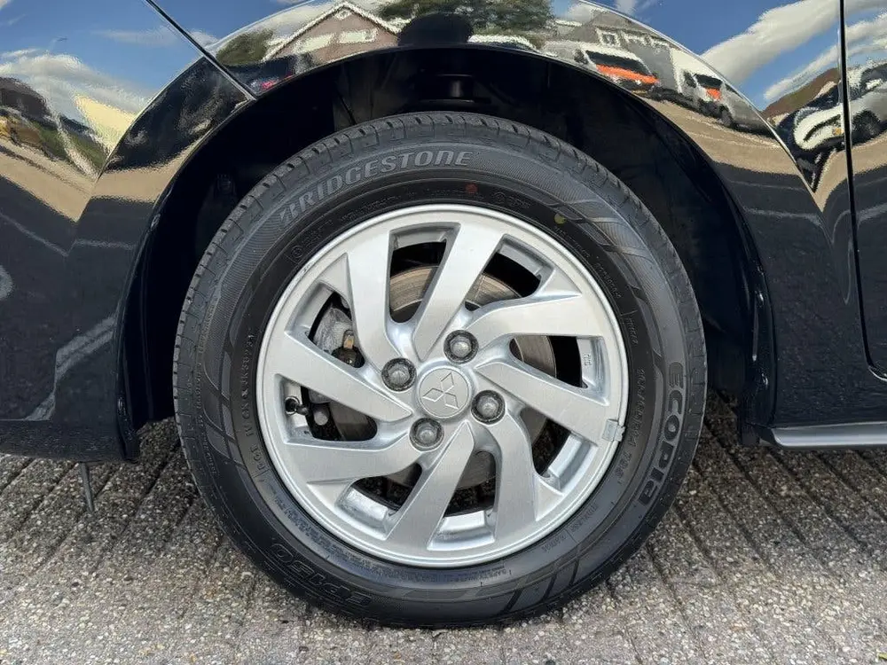 Mitsubishi Space Star 1.2 Dynamic (bj 2022) uit 2022, foto 9