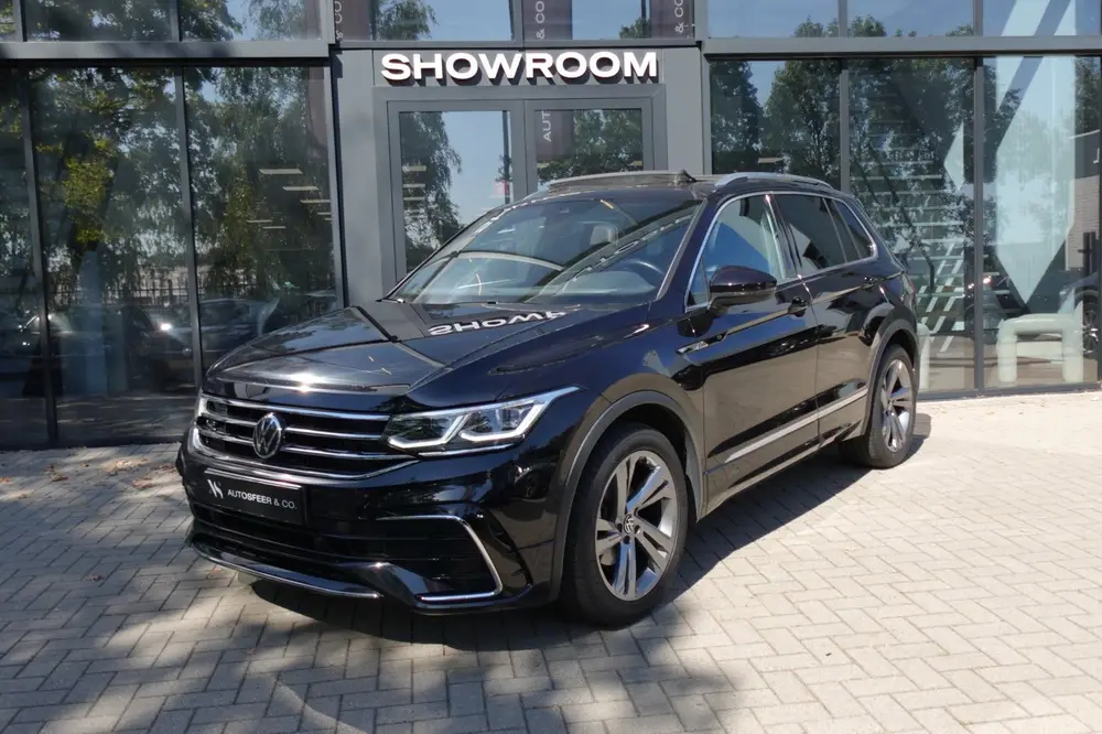 Volkswagen Tiguan 1.5 TSI R-Line PANO KEYLESS CAM uit 2021, foto 14