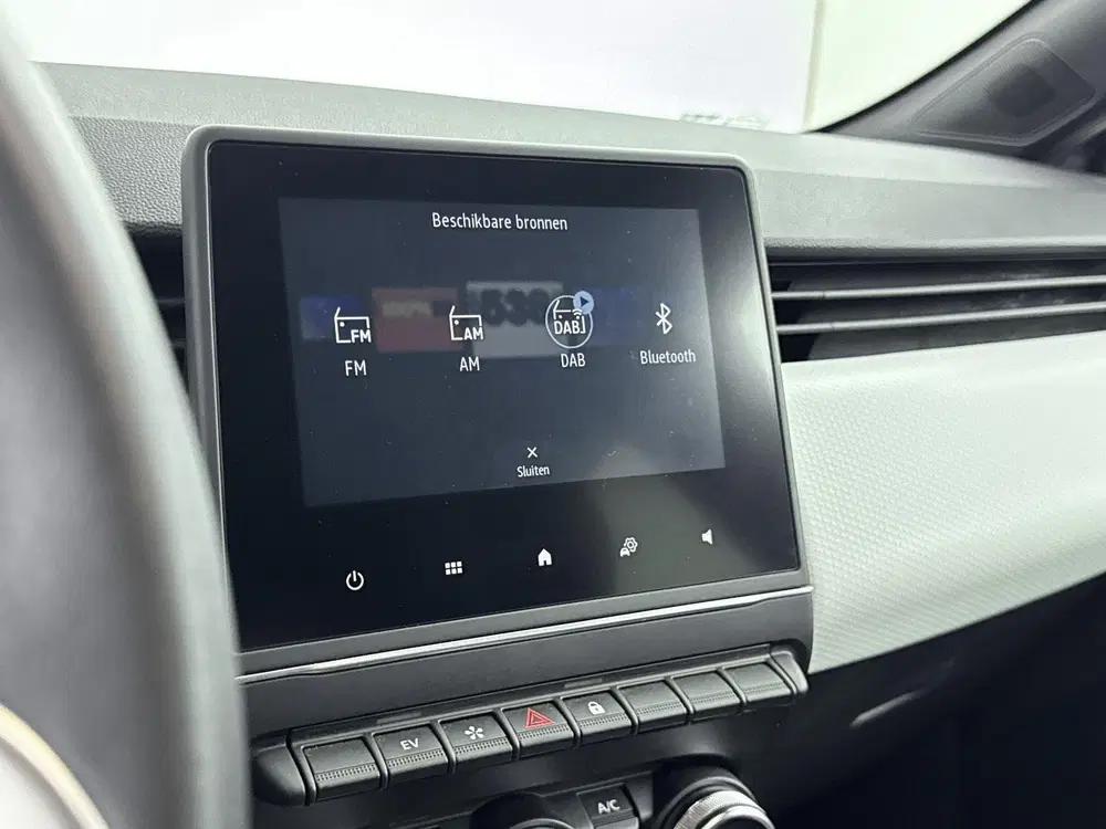 Renault Clio 1.6 E-Tech Hybrid 145Pk Automaat Techno uit 2023, foto 12