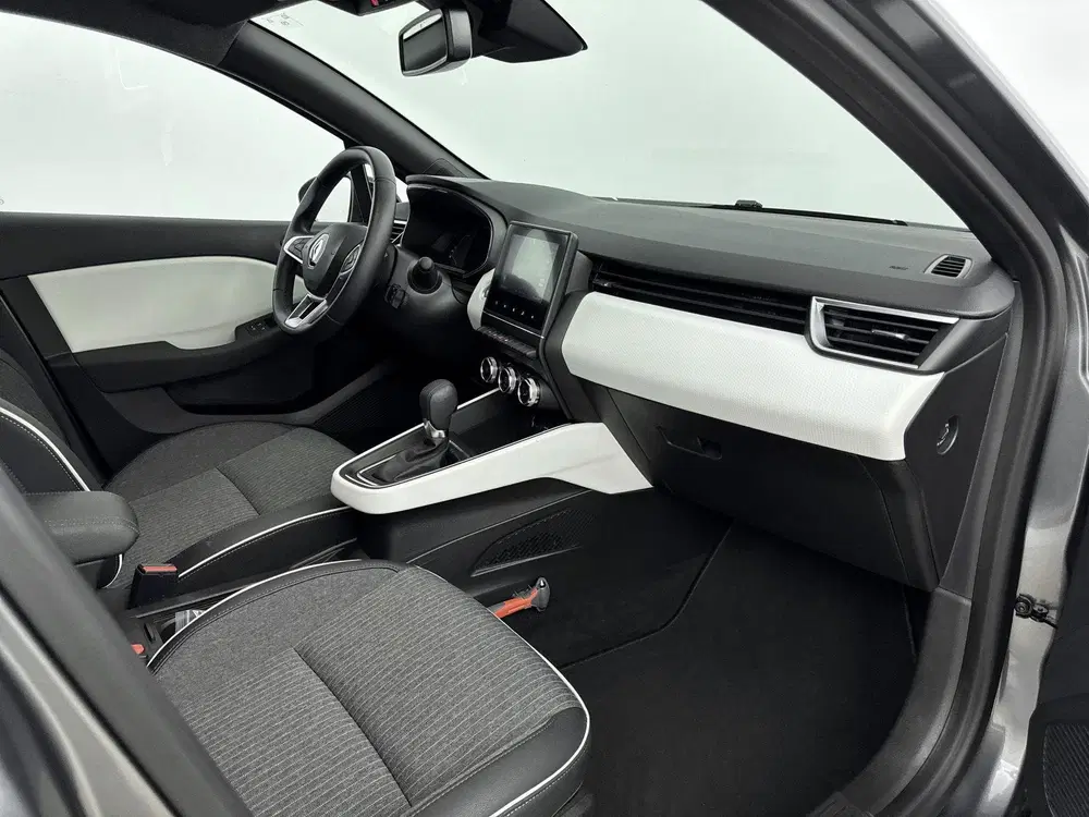 Renault Clio 1.6 E-Tech Hybrid 145Pk Automaat Techno uit 2023, foto 17