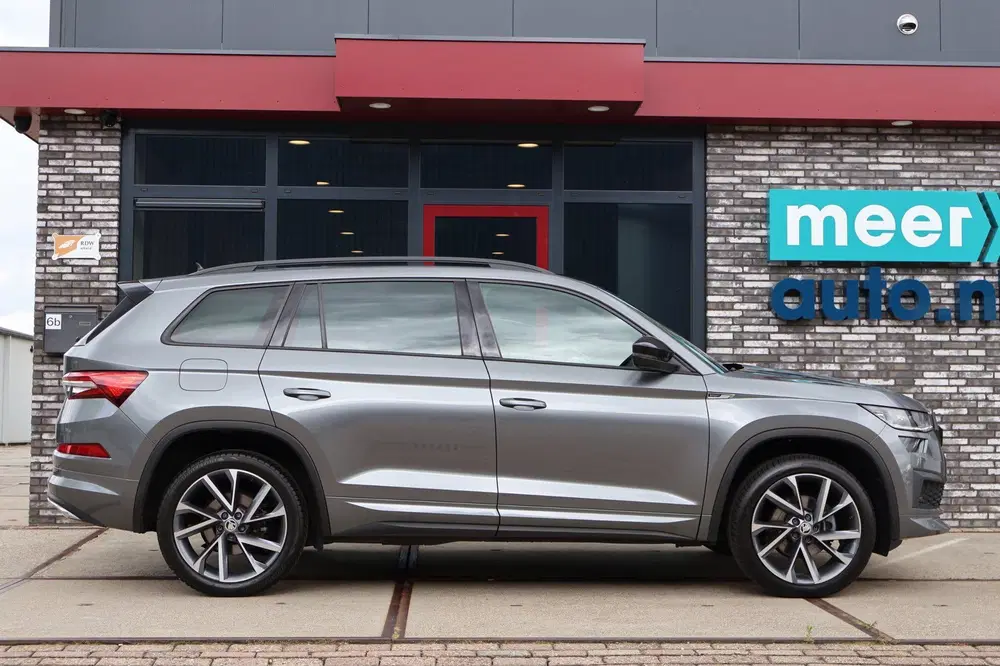 Skoda Kodiaq 1.5 TSI Sportline DSG l VIRTUAL l CAMERA l uit 2022, foto 2