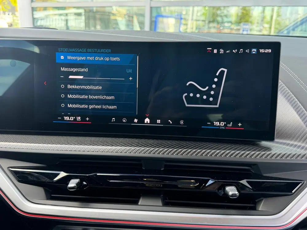 BMW XM PHEV 30 kWh M-Sport V8 653pk Driving Assis uit 2024, foto 12