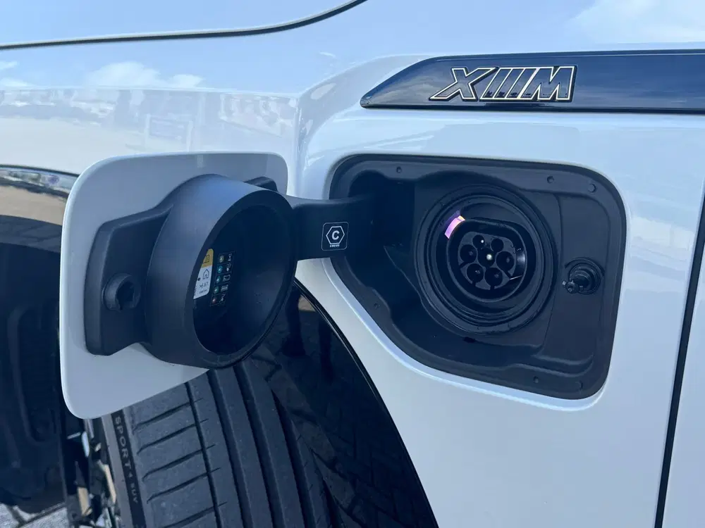 BMW XM PHEV 30 kWh M-Sport V8 653pk Driving Assis uit 2024, foto 15