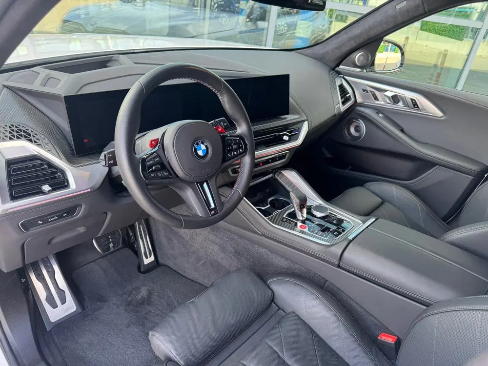 BMW XM PHEV 30 kWh M-Sport V8 653pk Driving Assis uit 2024, foto 6