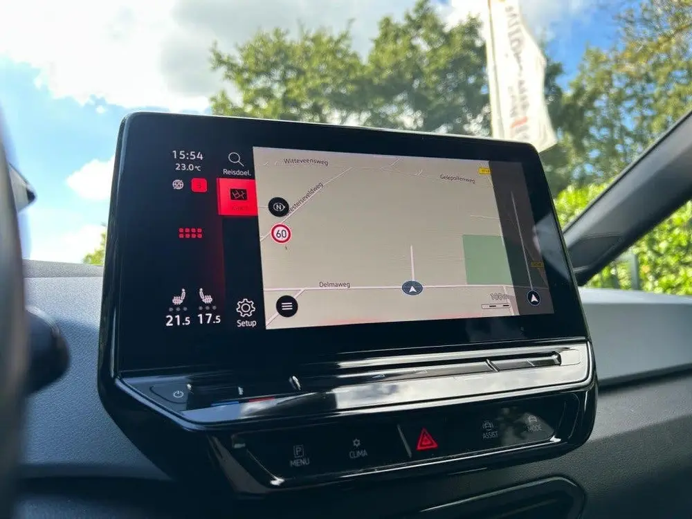 Volkswagen ID.3 FIRST PLUS 58 KWH, Xenon, Apple Carplay, Cam uit 2020, foto 14