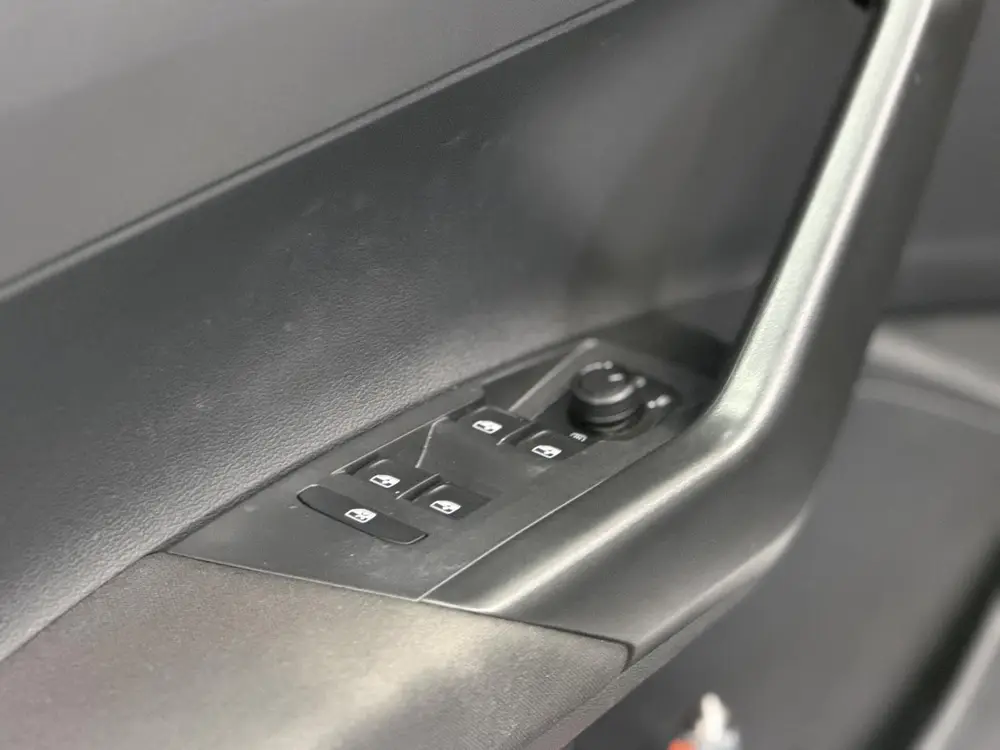 Volkswagen Polo 1.0 TSI Life Navigatie Apple Carplay / Andro uit 2023, foto 11