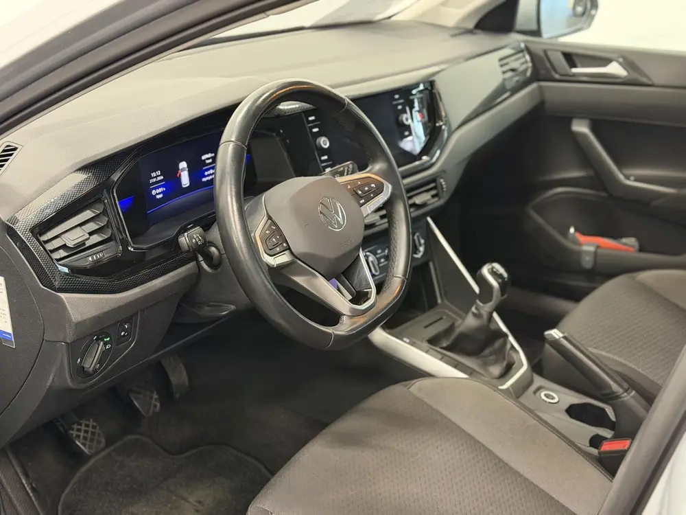 Volkswagen Polo 1.0 TSI Life Navigatie Apple Carplay / Andro uit 2023, foto 2