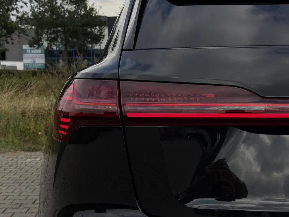Audi e-tron 55 Quattro Black Edition SOH 95 uit 2022, foto 13