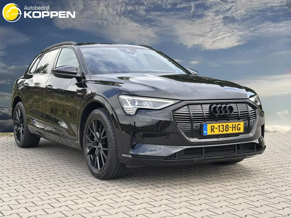 Audi e-tron 55 Quattro Black Edition SOH 95 uit 2022, foto 3
