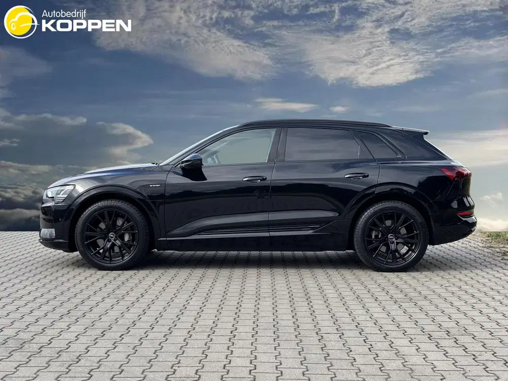 Audi e-tron 55 Quattro Black Edition SOH 95 uit 2022, foto 8