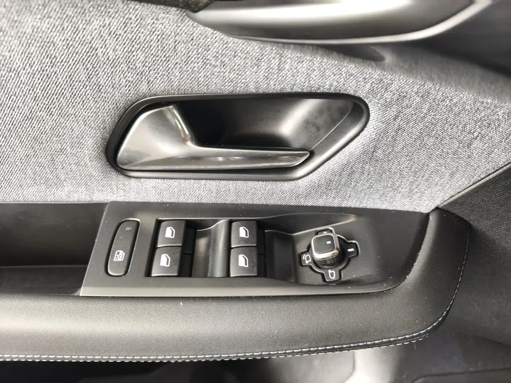 Opel Grandland 1.2 Turbo Hybrid Edition uit 2025, foto 18