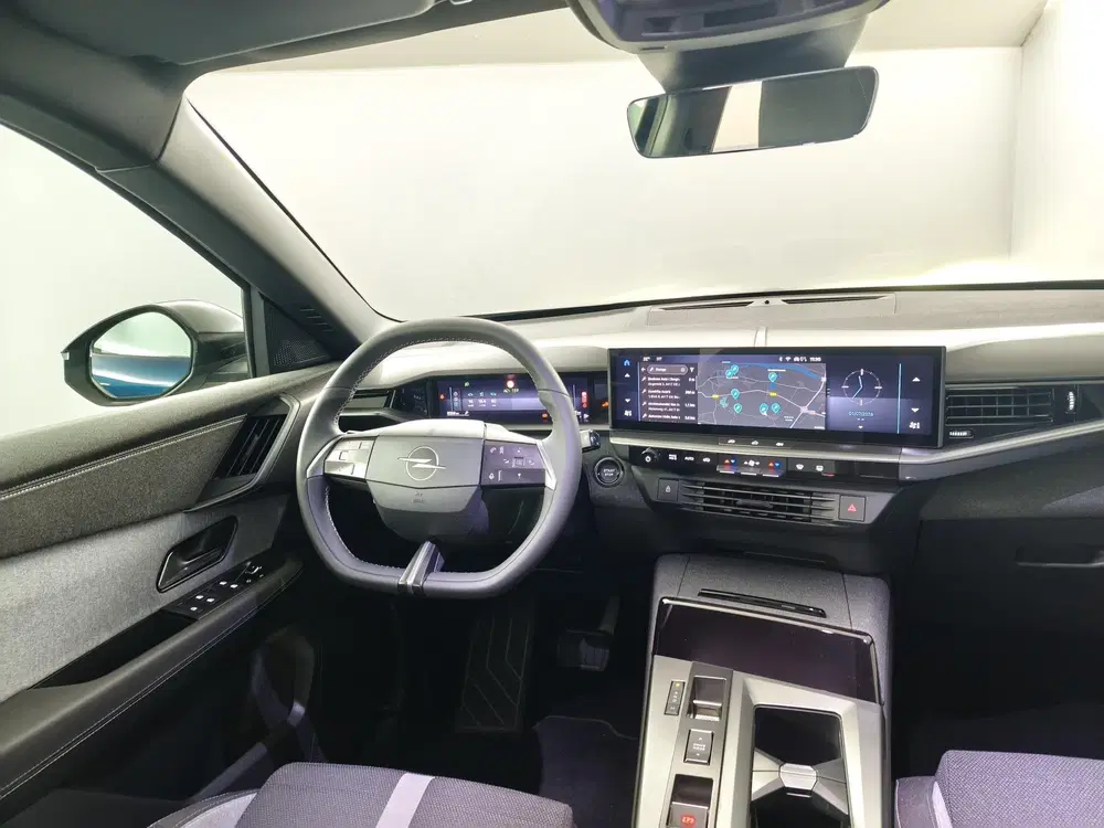 Opel Grandland 1.2 Turbo Hybrid Edition uit 2025, foto 9