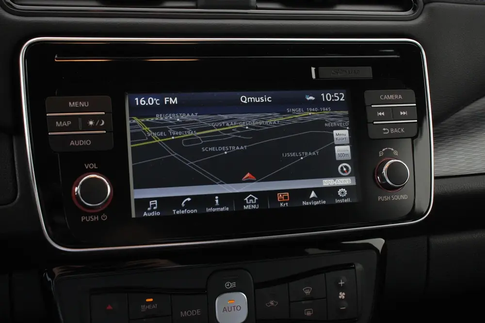 Nissan Leaf N-Connecta 40 kWh SOJ 85% Navigatie Bluetooth Cr uit 2019, foto 18