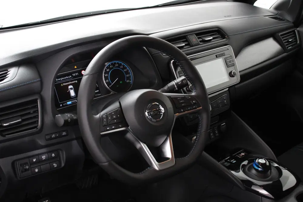 Nissan Leaf N-Connecta 40 kWh SOJ 85% Navigatie Bluetooth Cr uit 2019, foto 2