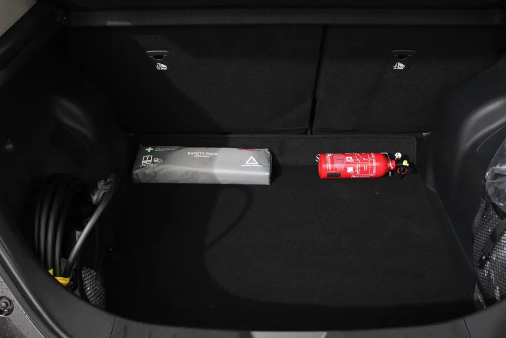 Nissan Leaf N-Connecta 40 kWh SOJ 85% Navigatie Bluetooth Cr uit 2019, foto 9