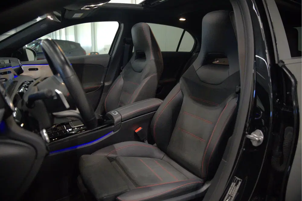 Mercedes-Benz A-Klasse 250 e AMG Line uit 2022, foto 4