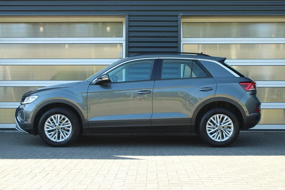 Volkswagen T-Roc 1.0 TSI 115pk Life | Allseasonbanden | Clim uit 2023, foto 14