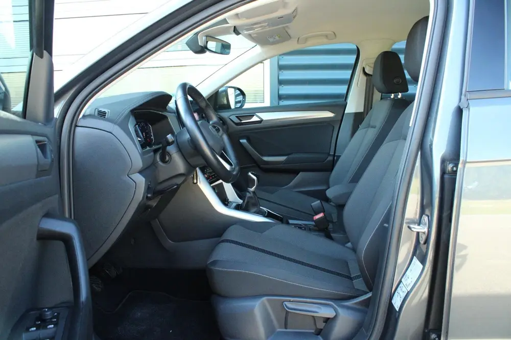 Volkswagen T-Roc 1.0 TSI 115pk Life | Allseasonbanden | Clim uit 2023, foto 20