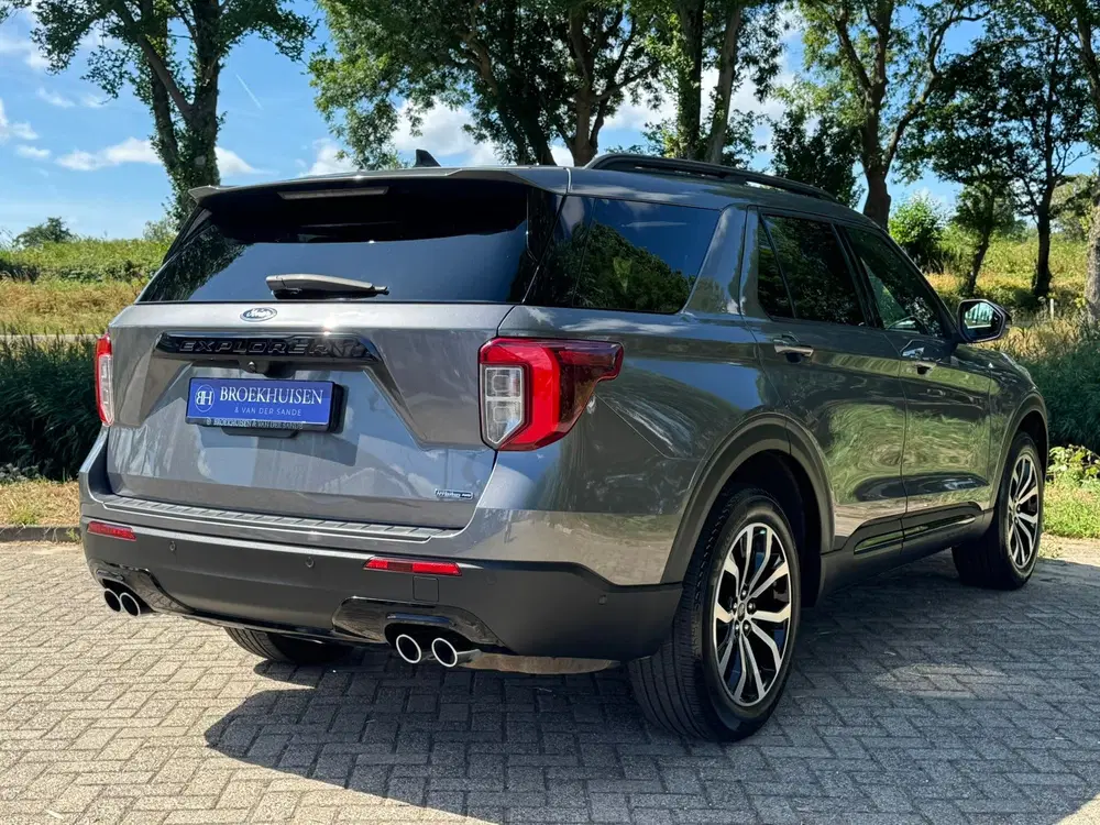 Ford Explorer 3.0 V6 EcoBoost PHEV ST-Line 457pk Panoram uit 2021, foto 2