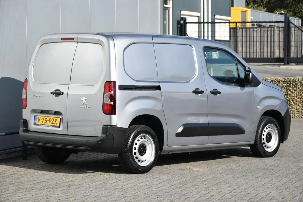 Peugeot Partner Partner 1.5 BlueHDI Airco Navi Cruise BTW uit 2022, foto 3