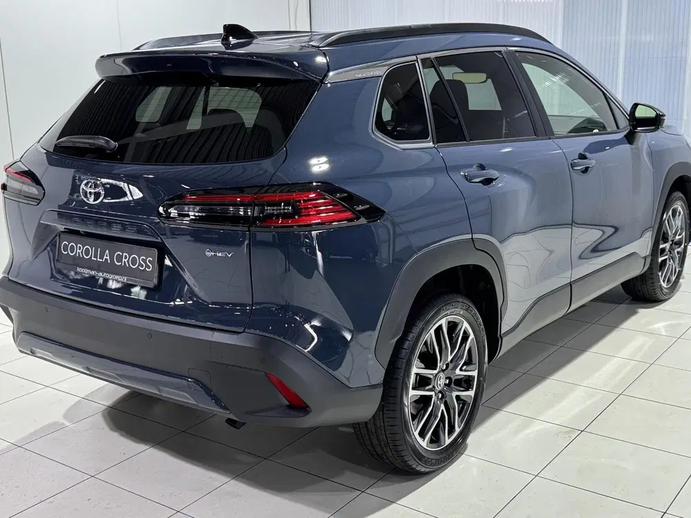 Toyota Corolla Cross Hybrid 140 Dynamic € 3000 inruilpremi uit 2026, foto 3