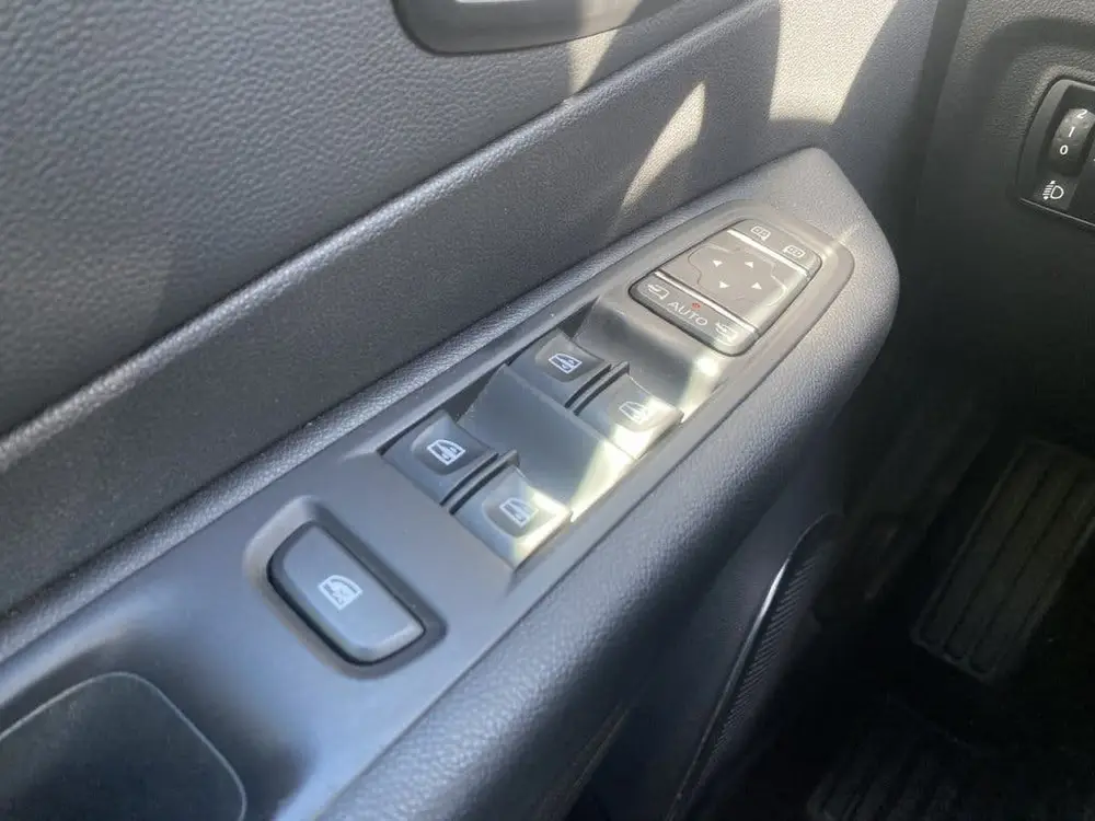 Renault Captur 0.9 TCe Intens (bj 2019) uit 2019, foto 18