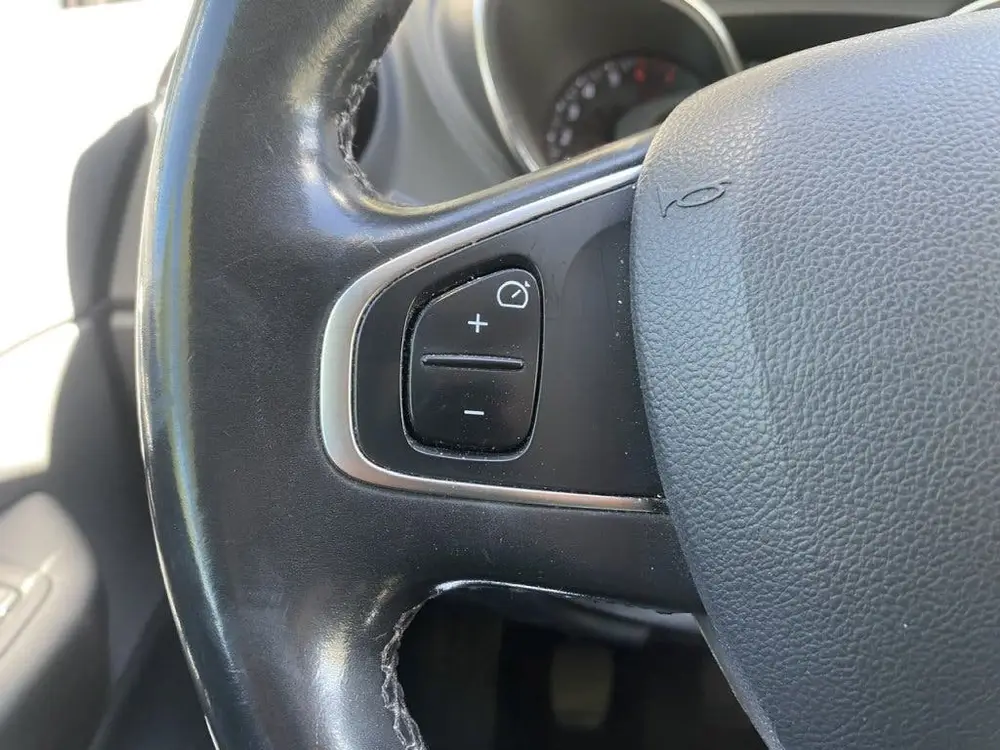 Renault Captur 0.9 TCe Intens (bj 2019) uit 2019, foto 20