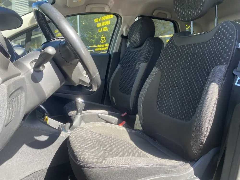 Renault Captur 0.9 TCe Intens (bj 2019) uit 2019, foto 5