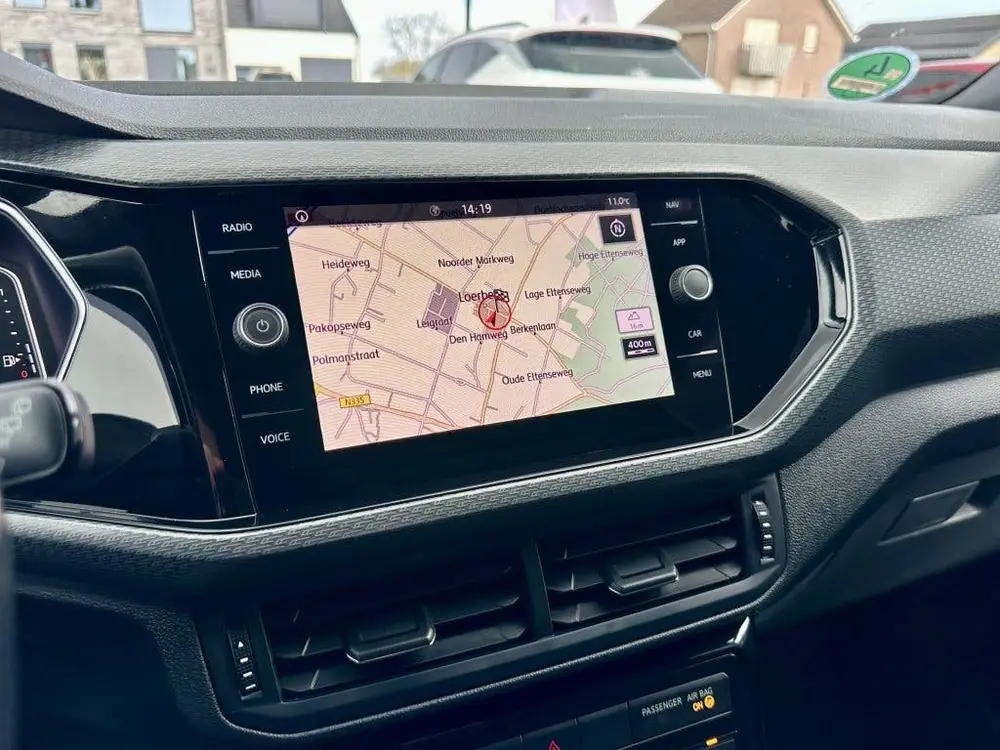 Volkswagen T-Cross 1.0 TSI R-Line 116PK Navi Keyless Trekhaa uit 2019, foto 6