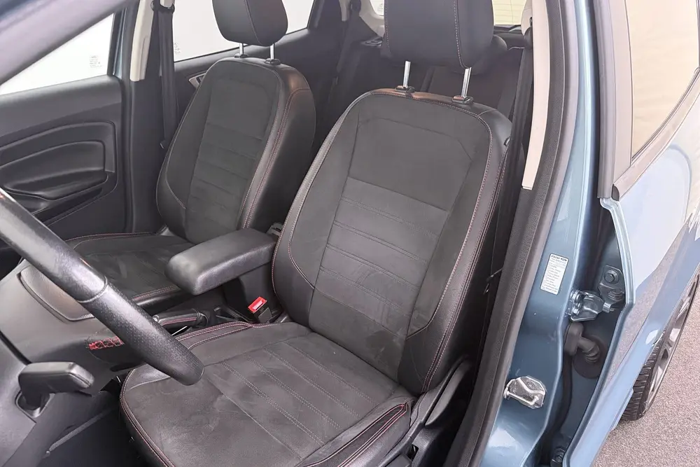 Ford EcoSport 1.0 126 PK ST-Line Black Trekhaak Camera Carpl uit 2019, foto 10