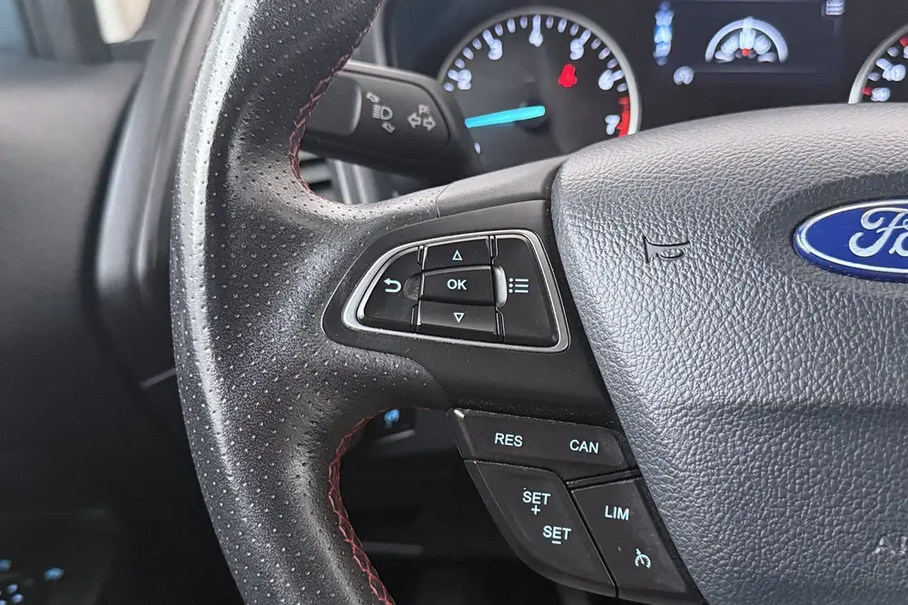 Ford EcoSport 1.0 126 PK ST-Line Black Trekhaak Camera Carpl uit 2019, foto 19