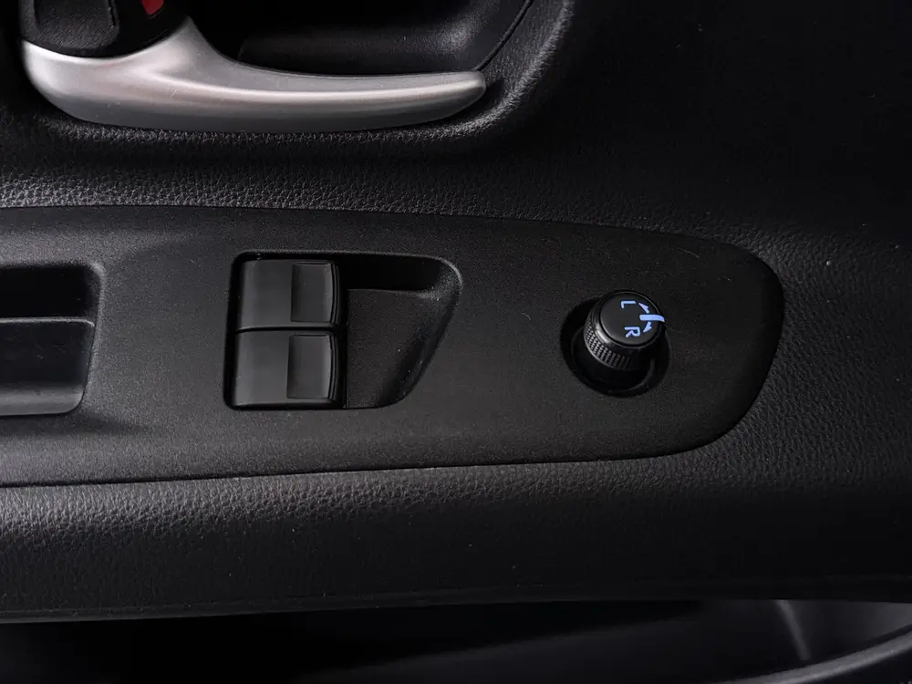 Toyota Aygo X 1.0 VVT-i MT Play uit 2023, foto 4