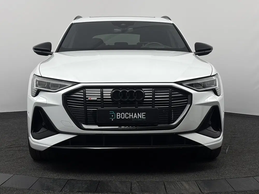 Audi e-tron 55 quattro S edition 95 kWh uit 2023, foto 16