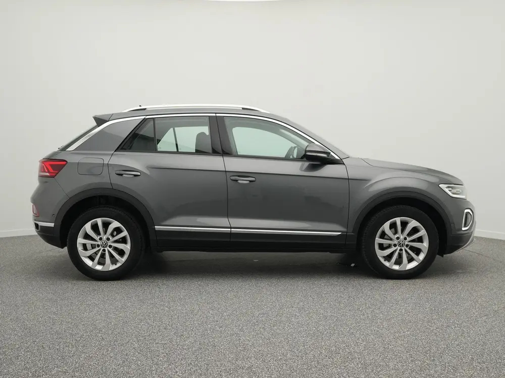 Volkswagen T-Roc 1.5 TSI 150 PK Life 75 Edition | Adaptieve uit 2022, foto 17