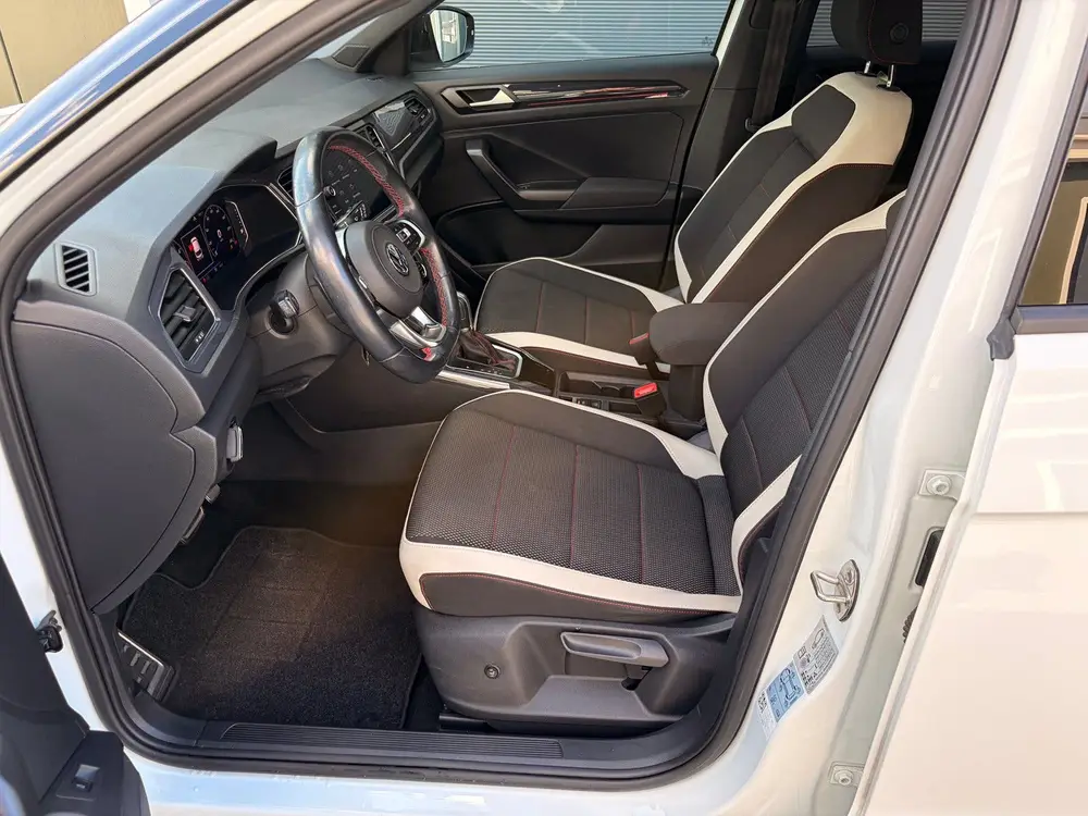 Volkswagen T-Roc 1.5 TSI 150pk 7-DSG 2019 Wit uit 2019, foto 17