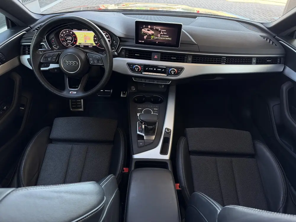 Audi A5 40 TFSI Sport S-line Edition 190pk uit 2019, foto 2